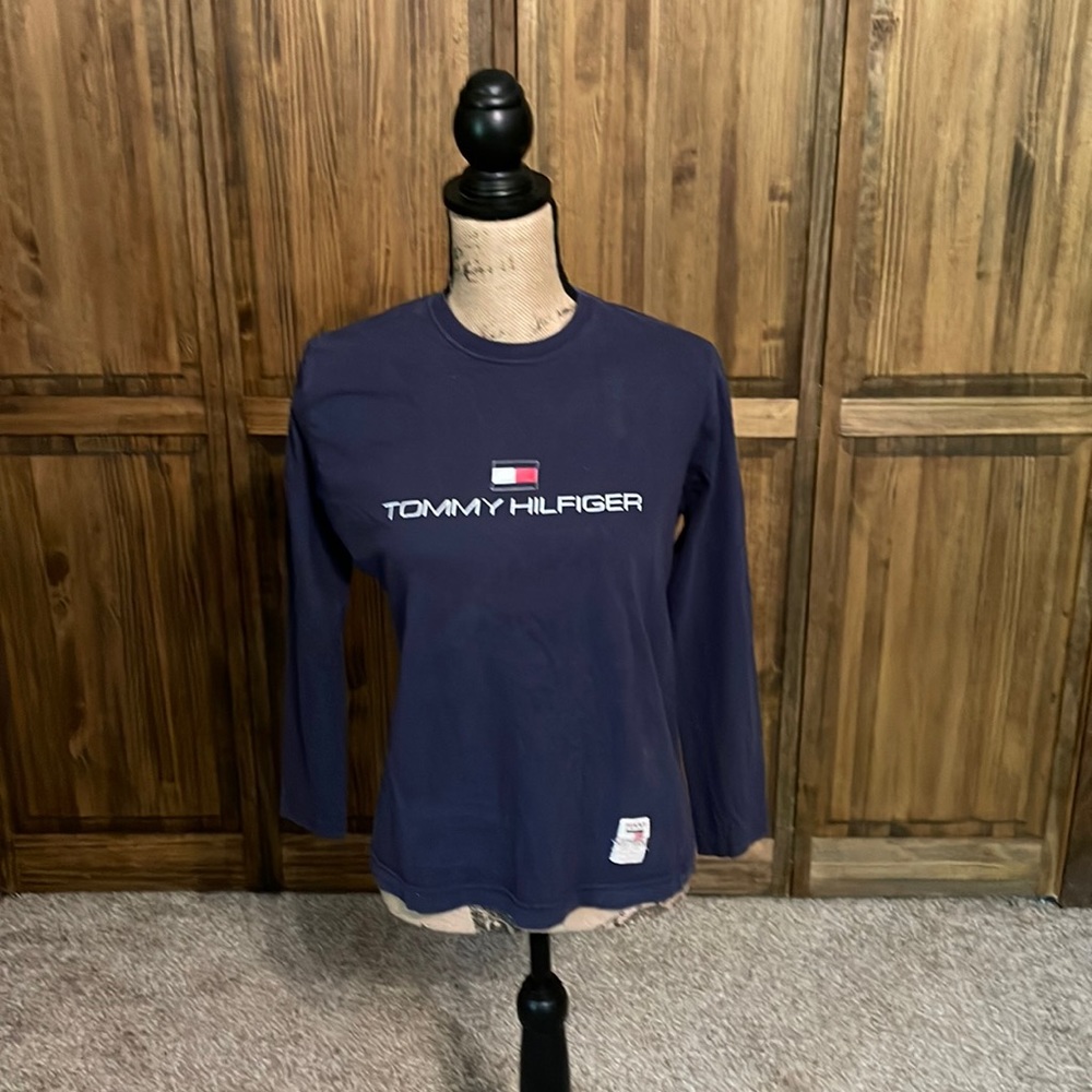 Tommy Hilfiger size medium